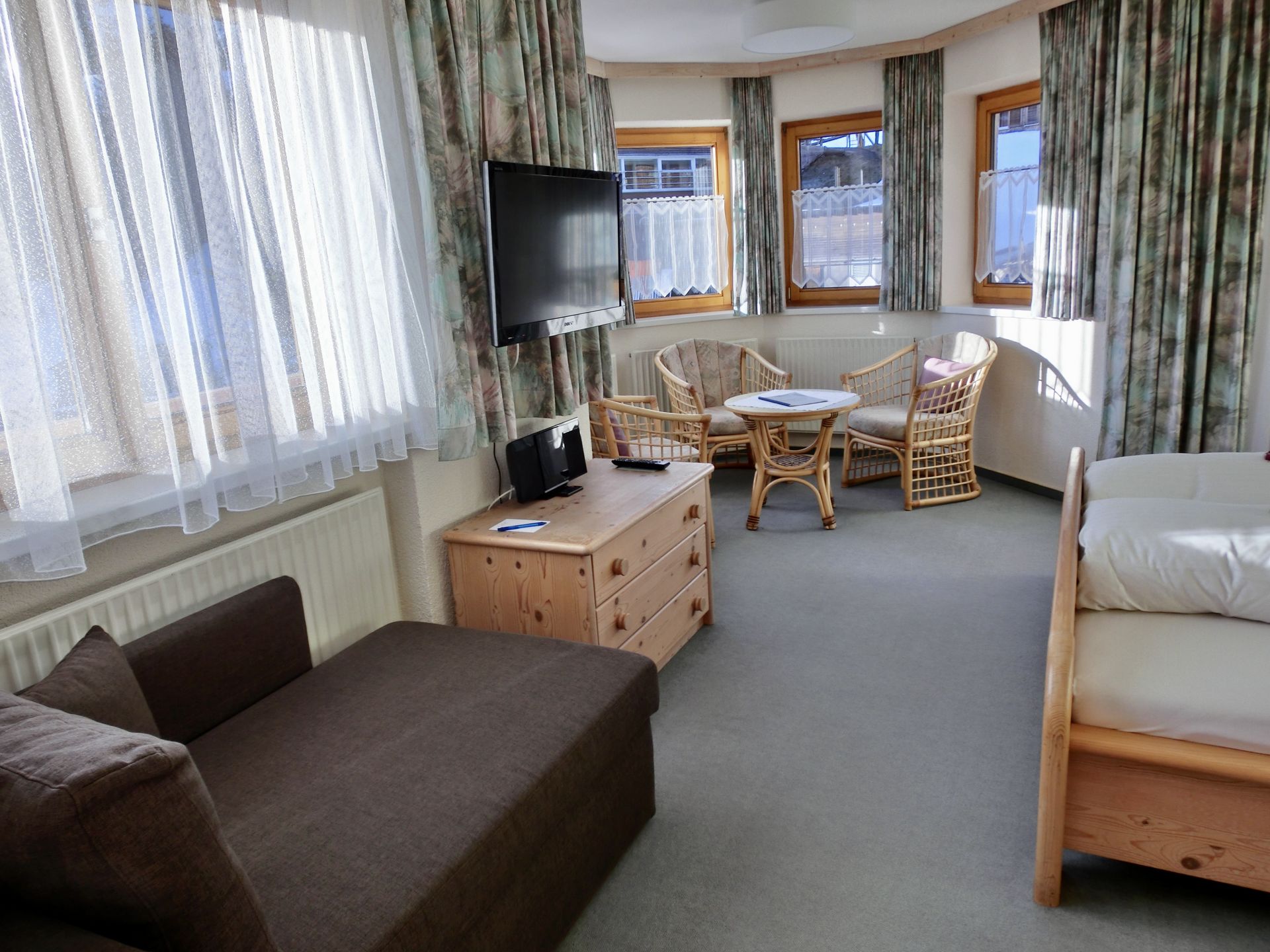 Wohn-/Schlafzimmer